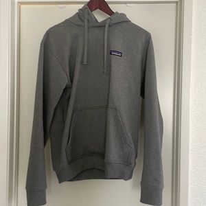 Patagonia sweatshirt